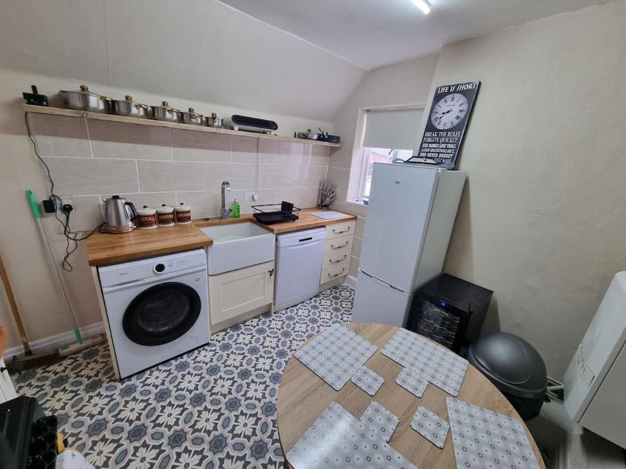Ashlors Holiday Home, Historic Bridlington Old Town Eksteriør billede